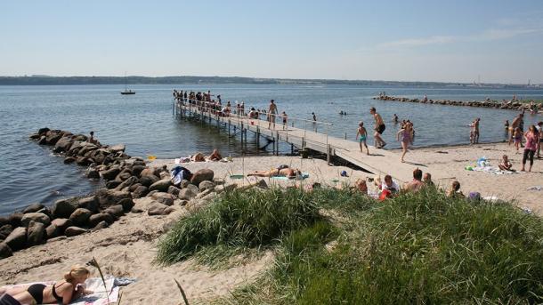 Badesteg am Husodde Strand bei Horsens in der Urlaubsregion Küstenland