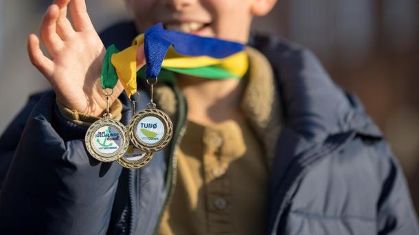 Begeben Sie sich auf die Schatzsuche und finden Sie die Antworten – und gewinnen Sie eine Medaille für die Kleinsten.