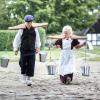 Kinder verkleiden sich im Freilichtmuseum Glud im Küstenland